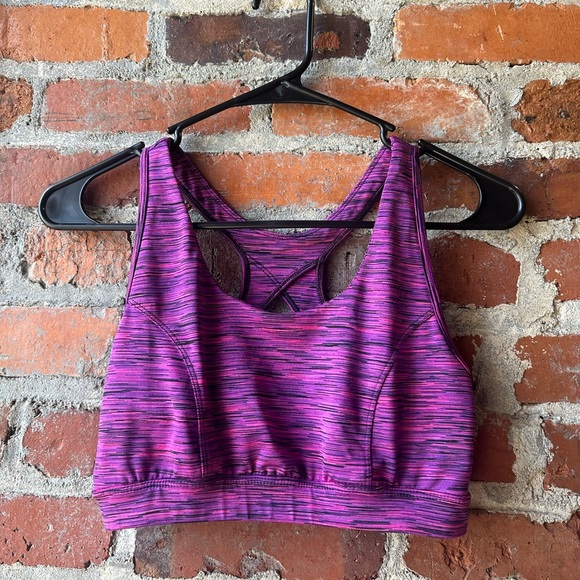 Tek Gear Women’s Sports Bra and Leggings Set - Picture 5 of 7